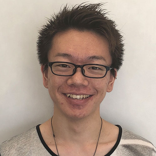 河田拓也